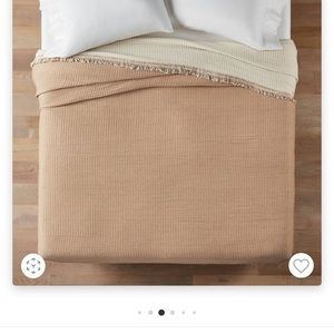 Casaluna king reversible textured cotton chambray coverlet